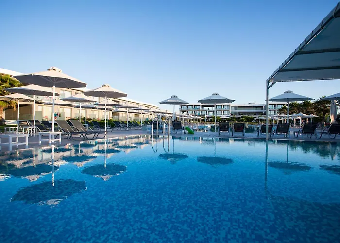 Neilson Messini Activity Beach Club Отель Каламата